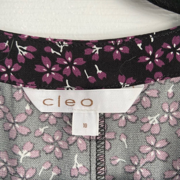 Pretty Cleo long sleeve dress - Picture 5 of 10